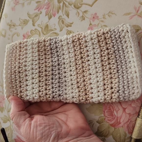 Crocheted Eyeglasses case - Picture 2 of 3